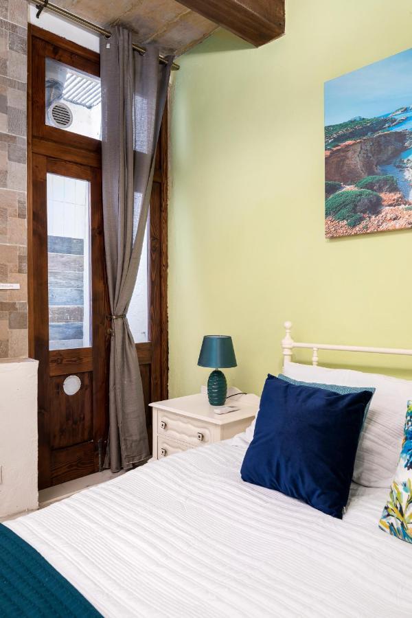 Chic, Stylish 1 Bedroom Maisonette - Close To Valletta Il-Furjana Exterior photo