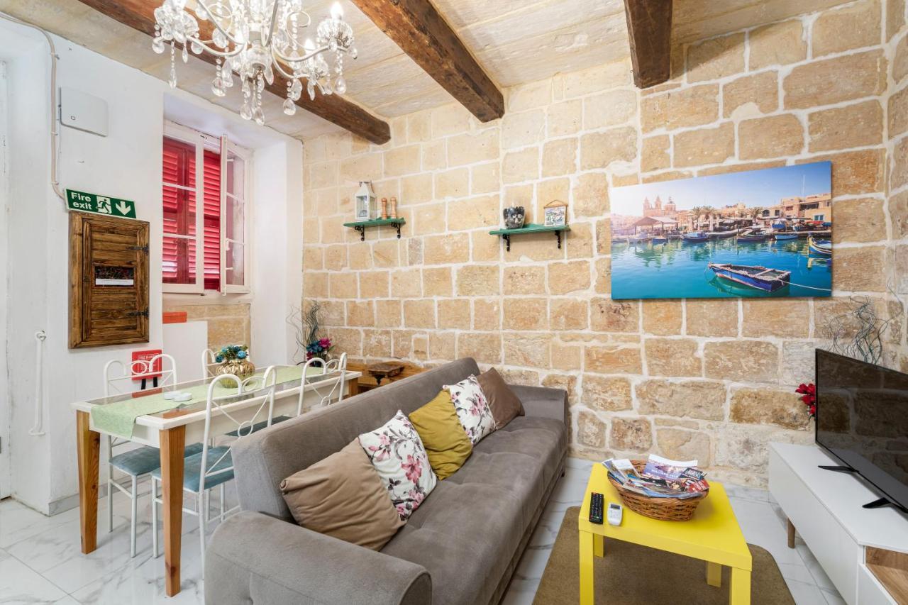 Chic, Stylish 1 Bedroom Maisonette - Close To Valletta Il-Furjana Exterior photo